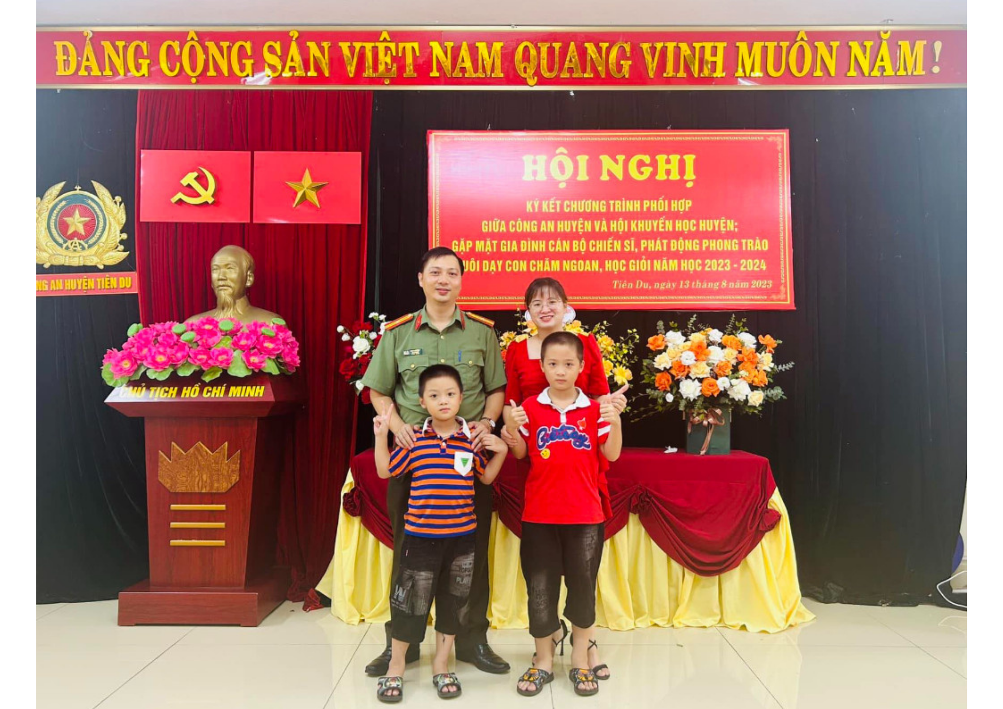 Chị Huệ - PH em Đức Phát và Đức Hưng